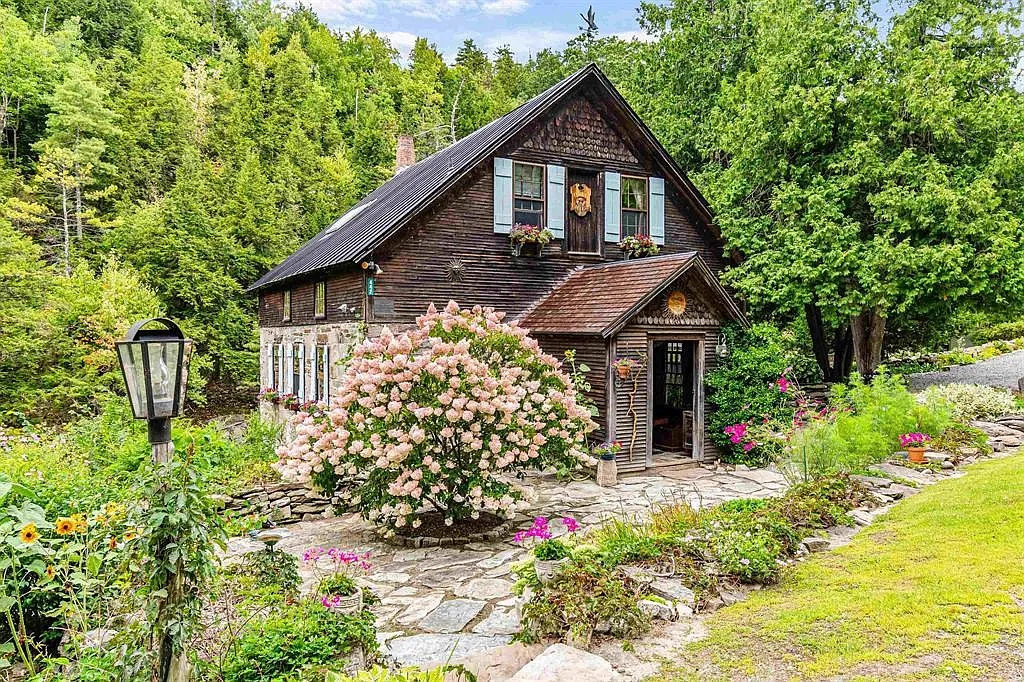 Historic 1799 Mill Retreat on Lewis Creek 1