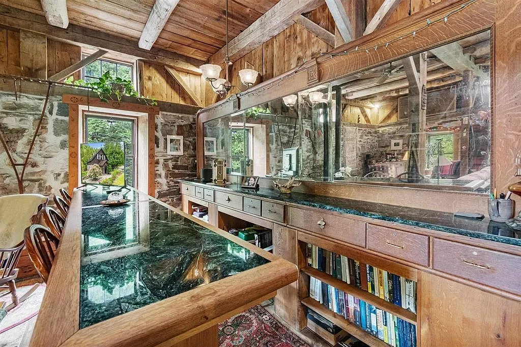 Historic 1799 Mill Retreat on Lewis Creek 13