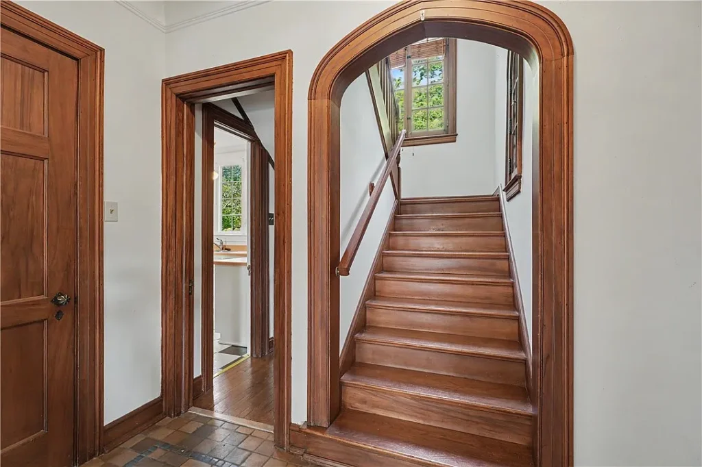 Tudor Elegance Above Lake Vermilion 13