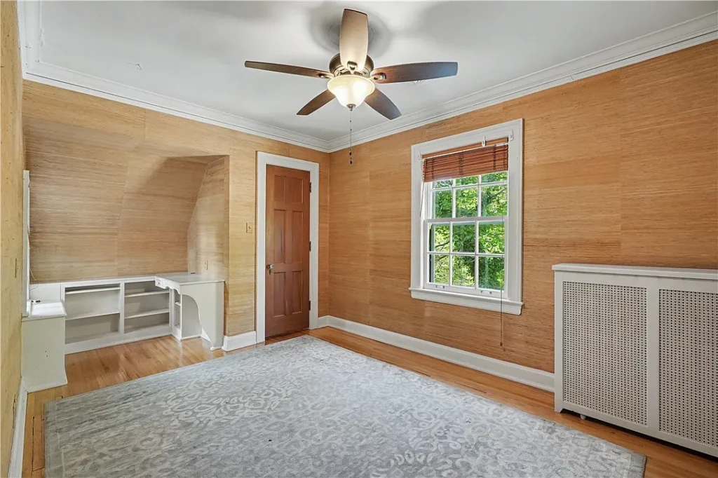 Tudor Elegance Above Lake Vermilion 18