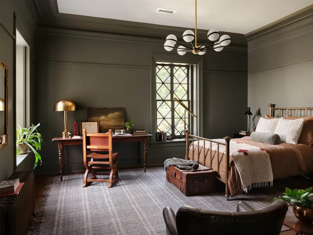Historic Waco Castle – A Timeless Texas Treasure 21