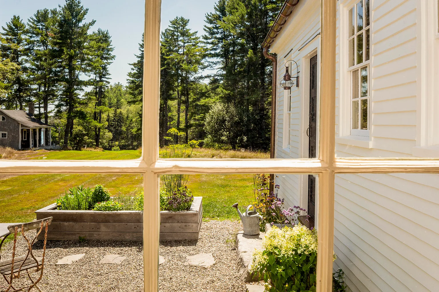 The c.1798 John M. Parsons House: A Restored Waterfront Treasure on Westport Island, Maine 10