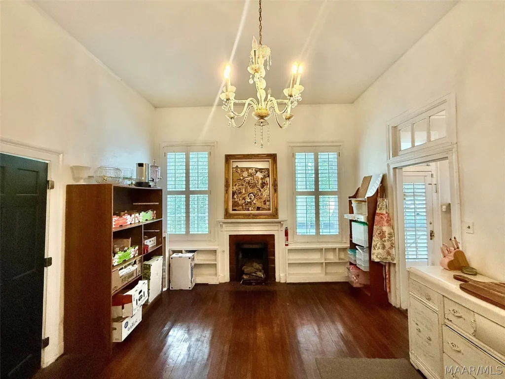 The c.1848 Wilkerson–Richardson House: A Stately Greek Revival Treasure in Marion, Alabama 10