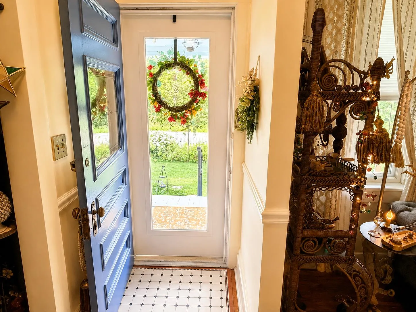 A Charming 1930 Vermont Home on the Rock River 12