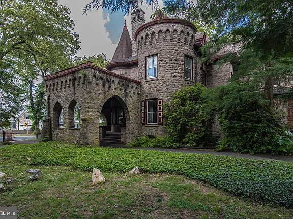 Linden Gate: A Grand 1893 Victorian in Ambler, Pennsylvania 12