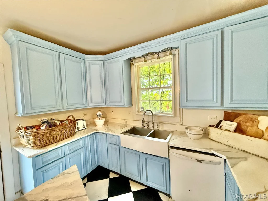 The c.1848 Wilkerson–Richardson House: A Stately Greek Revival Treasure in Marion, Alabama 15