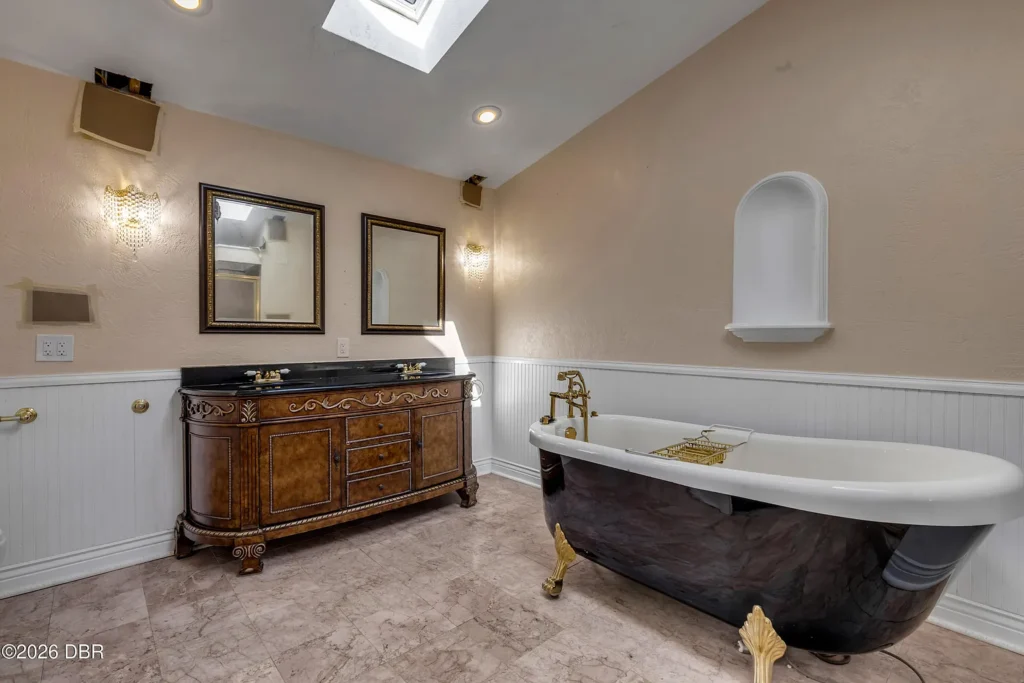 Casa Alcazar: A 1924 Mediterranean Revival Castle in Ormond Beach, Florida 15