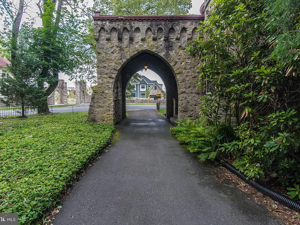 Linden Gate: A Grand 1893 Victorian in Ambler, Pennsylvania 24