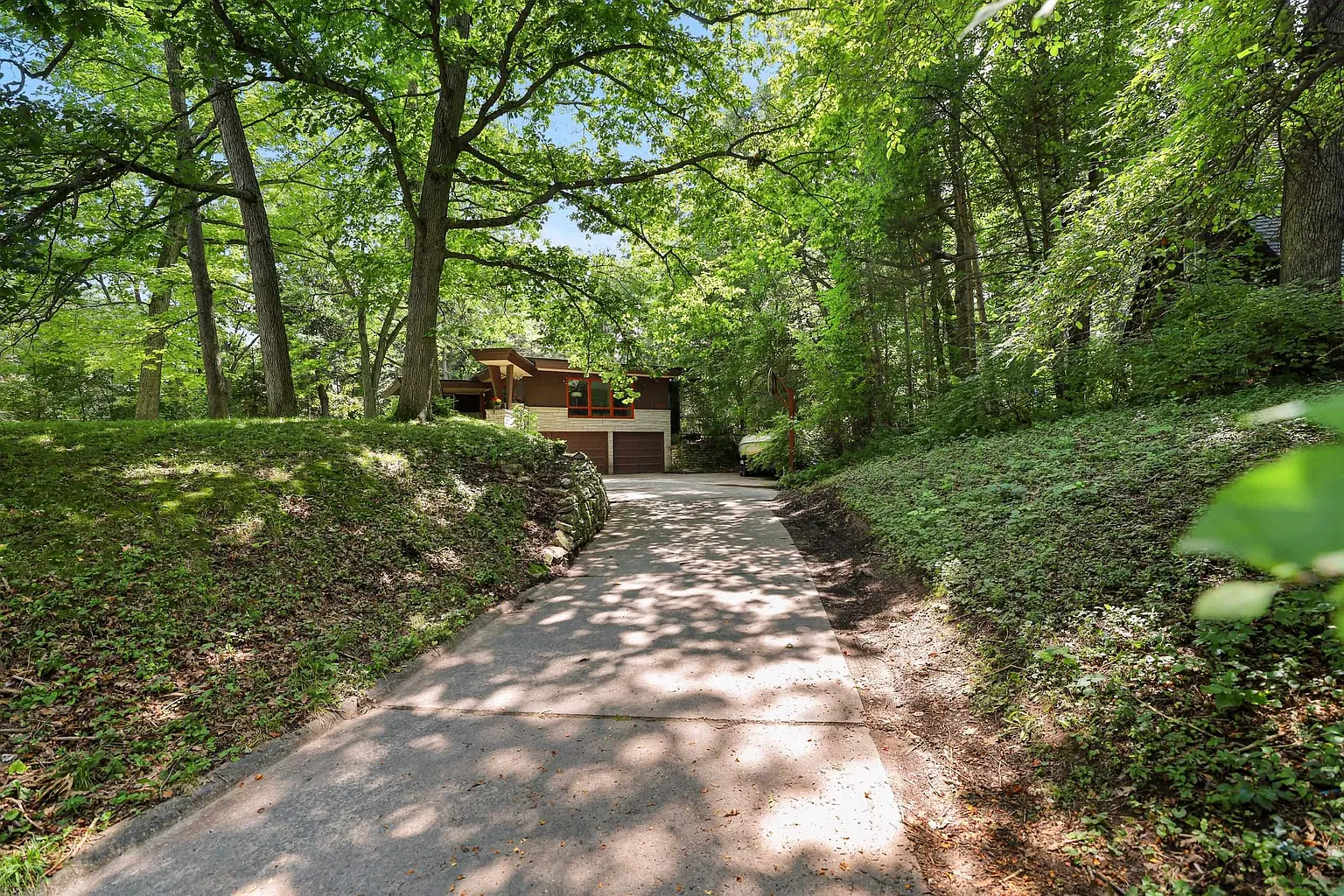 A 1960 Wright-Inspired Ranch in Green Bay 27