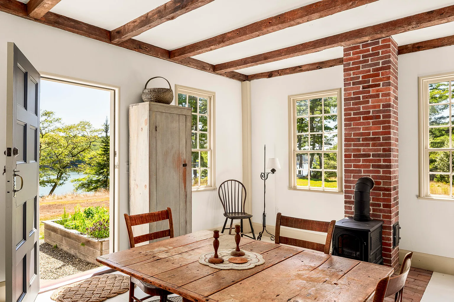 The c.1798 John M. Parsons House: A Restored Waterfront Treasure on Westport Island, Maine 6