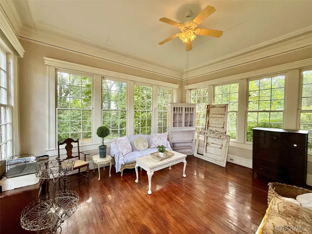 The c.1848 Wilkerson–Richardson House: A Stately Greek Revival Treasure in Marion, Alabama 7